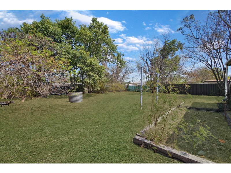 1 Adair Street, Dysart QLD 4745