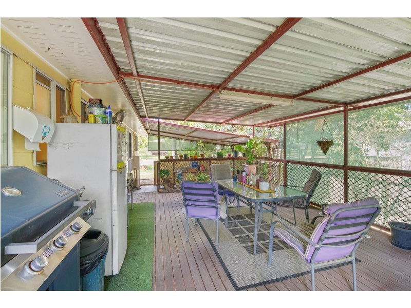 11 Murphy Street, Dysart QLD 4745