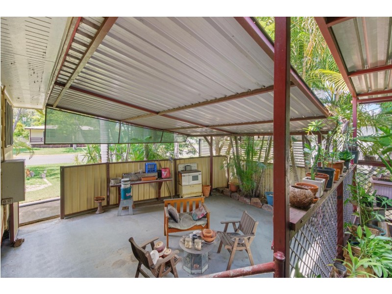 11 Murphy Street, Dysart QLD 4745