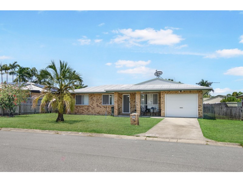 19 Cassia Street, Beaconsfield QLD 4740