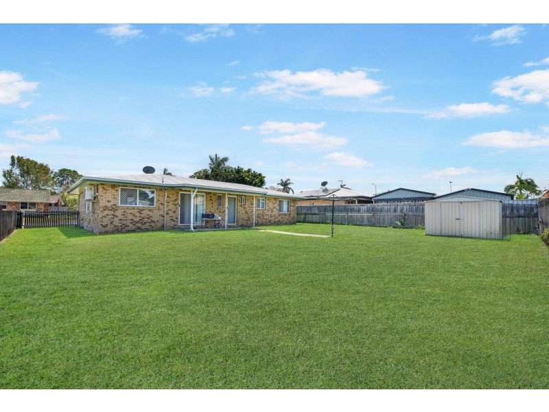 19 Cassia Street, Beaconsfield QLD 4740
