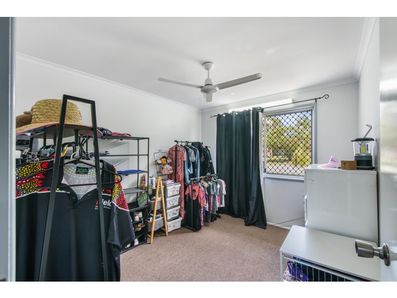 19 Cassia Street, Beaconsfield QLD 4740