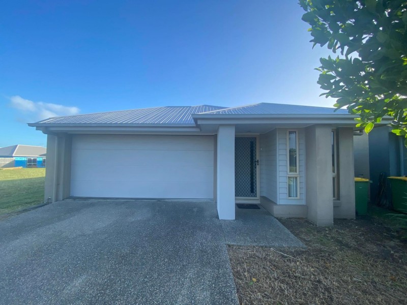 56 Donovan Street, Blacks Beach QLD 4740