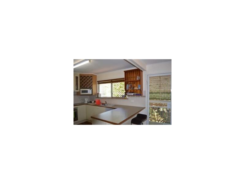 25 Barraclough Cres, Moranbah QLD 4744