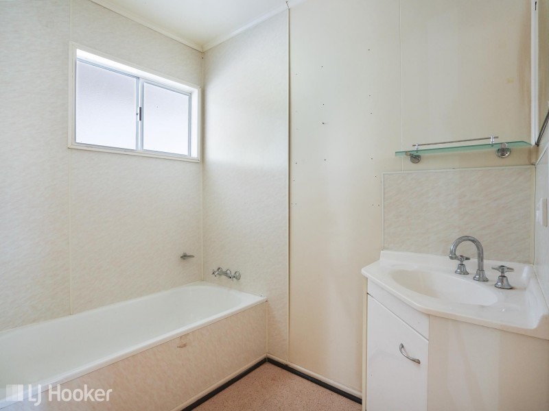 8 Connors Street, Dysart QLD 4745