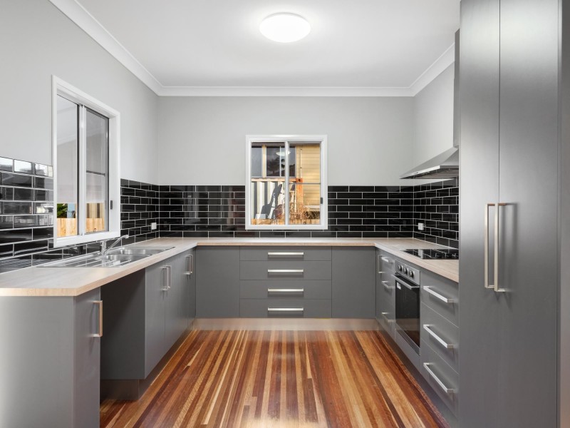 11 Kenilworth Street, South Mackay QLD 4740