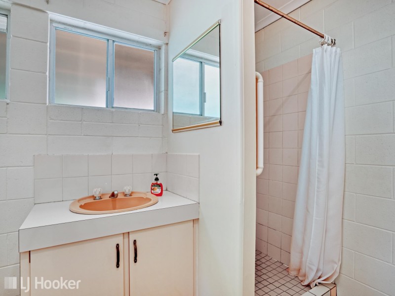 24 Camerons Road, Walkerston QLD 4751