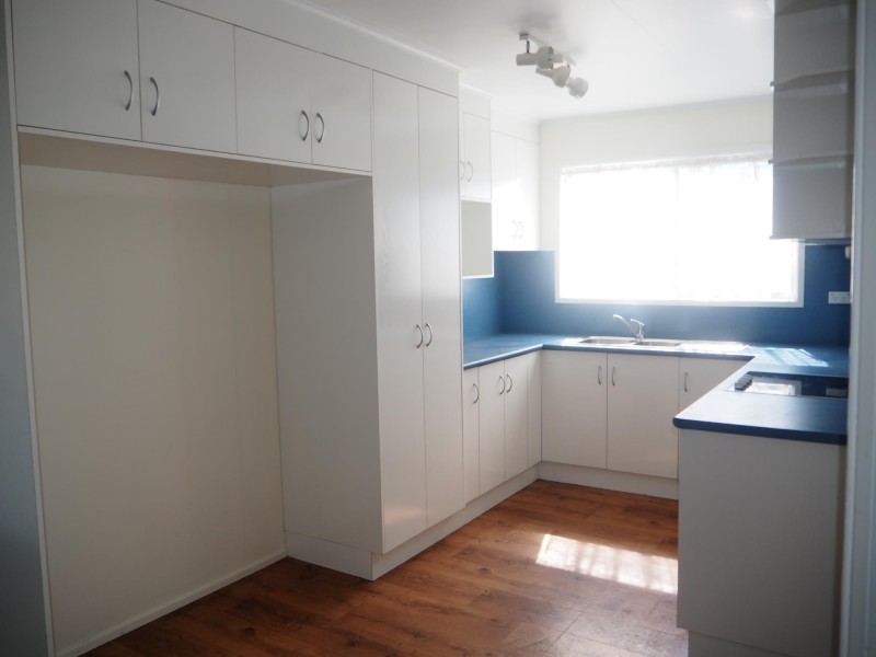 75 Beardmore Cres, Dysart QLD 4745