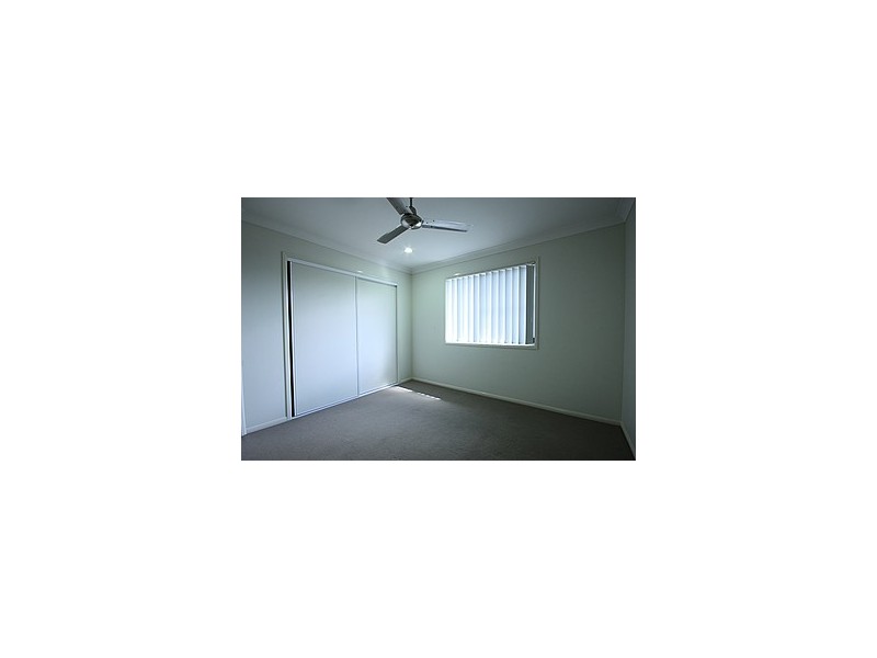 32 Miami Terrace, Blacks Beach QLD 4740