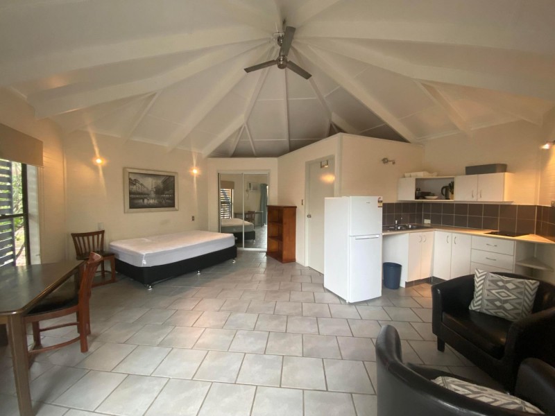 17/1 Griffin Avenue, Bucasia QLD 4750