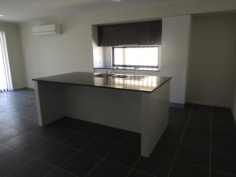 40A Newport Parade, Blacks Beach QLD 4740