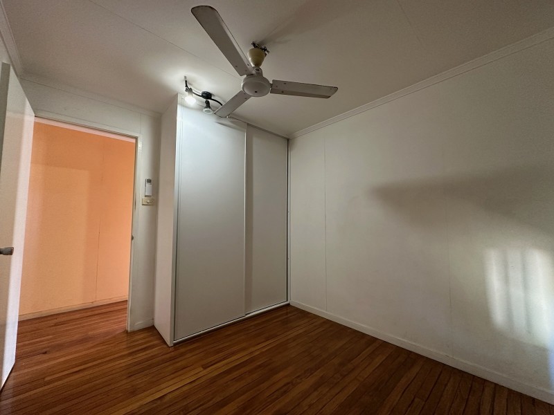 7 Mackenzie Drive, Moranbah QLD 4744