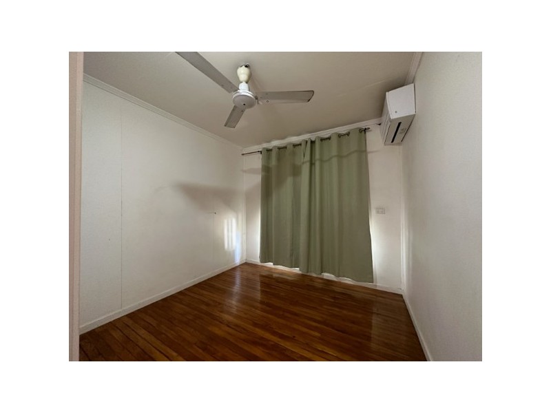 7 Mackenzie Drive, Moranbah QLD 4744