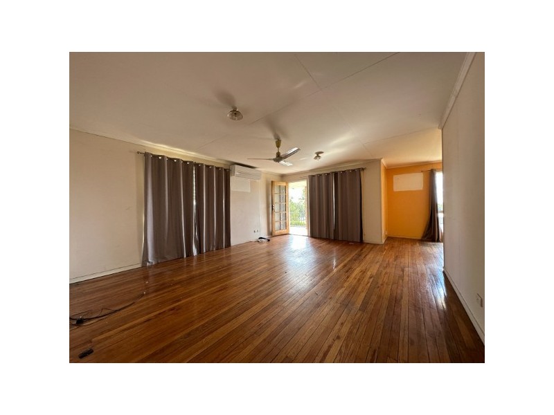 7 Mackenzie Drive, Moranbah QLD 4744