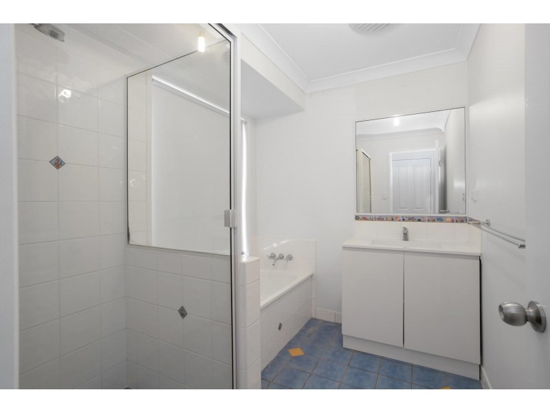 27 Spinnaker Way, Bucasia QLD 4750