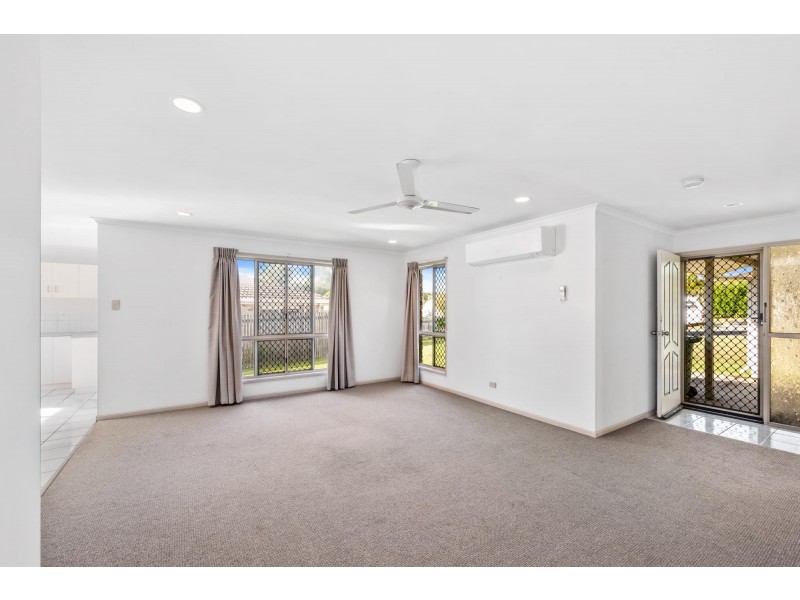 8 Dumfries Court, Beaconsfield QLD 4740