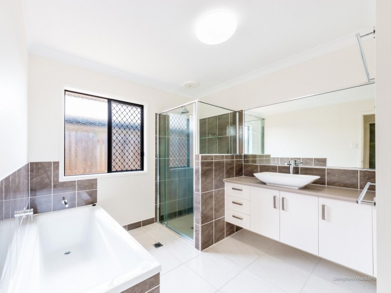 8/12 Kierra Drive, Andergrove QLD 4740
