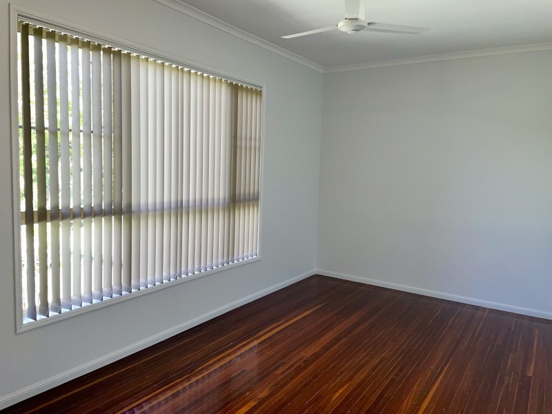 2/9 Robin Street, Slade Point QLD 4740