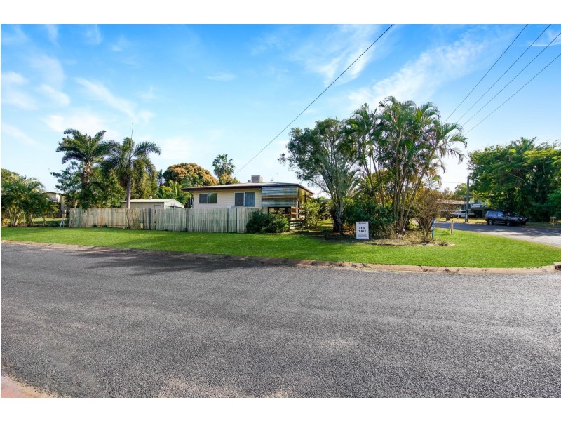 21 Rolfe Street, Moranbah QLD 4744