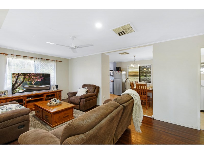 21 Rolfe Street, Moranbah QLD 4744