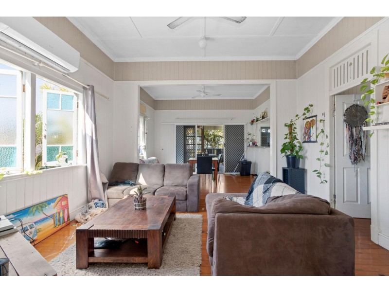 5 English Street, South Mackay QLD 4740