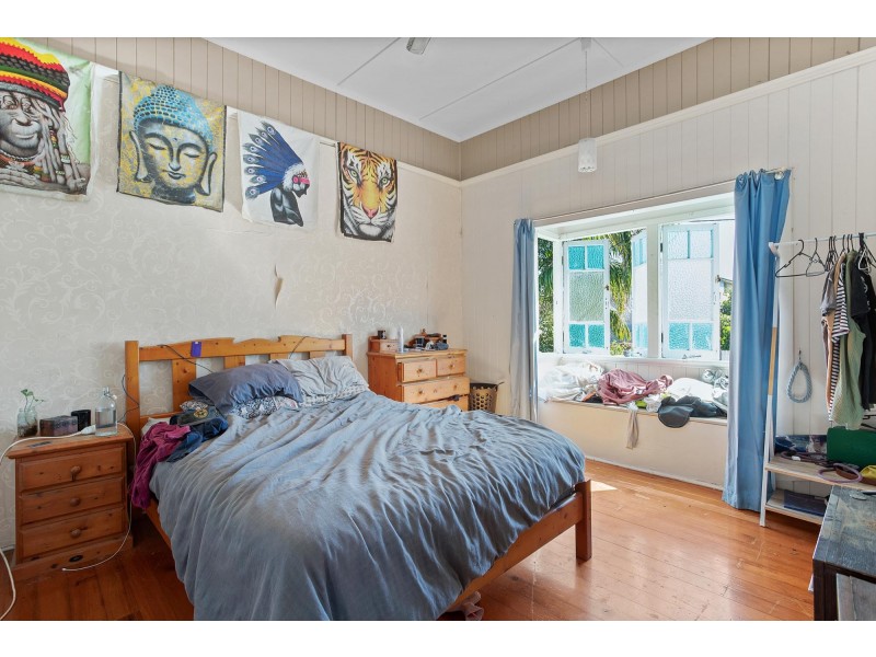5 English Street, South Mackay QLD 4740