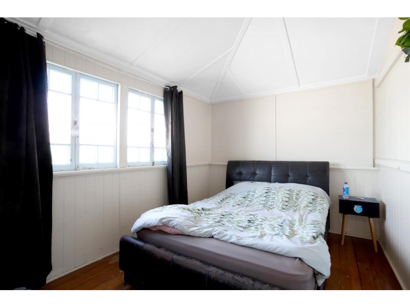 5 English Street, South Mackay QLD 4740