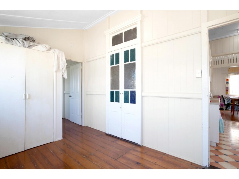 5 English Street, South Mackay QLD 4740