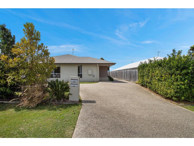 1&2/56 Dawson Boulevard, Rural View QLD 4740