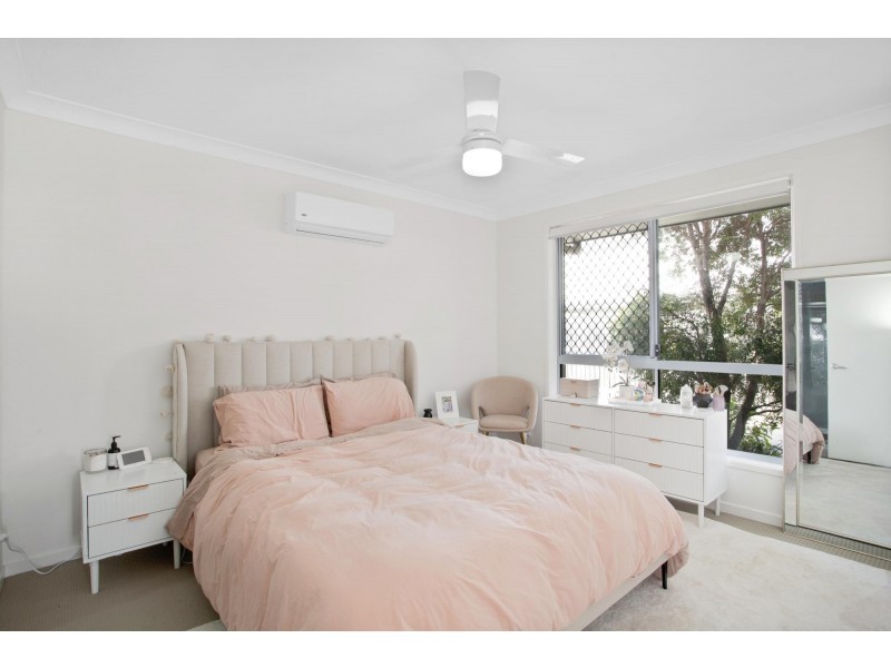 1&2/56 Dawson Boulevard, Rural View QLD 4740