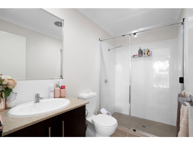 1&2/56 Dawson Boulevard, Rural View QLD 4740