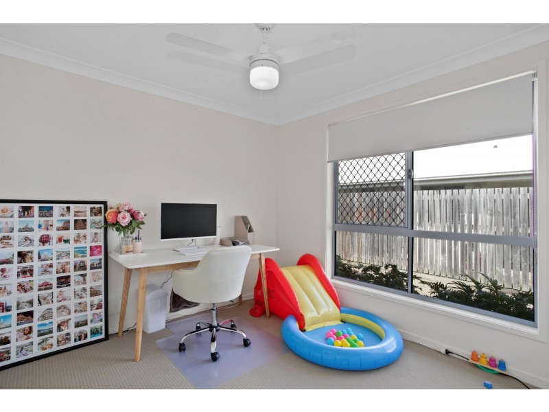 1&2/56 Dawson Boulevard, Rural View QLD 4740