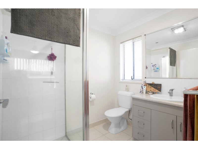 12 Ontario Parade, Andergrove QLD 4740