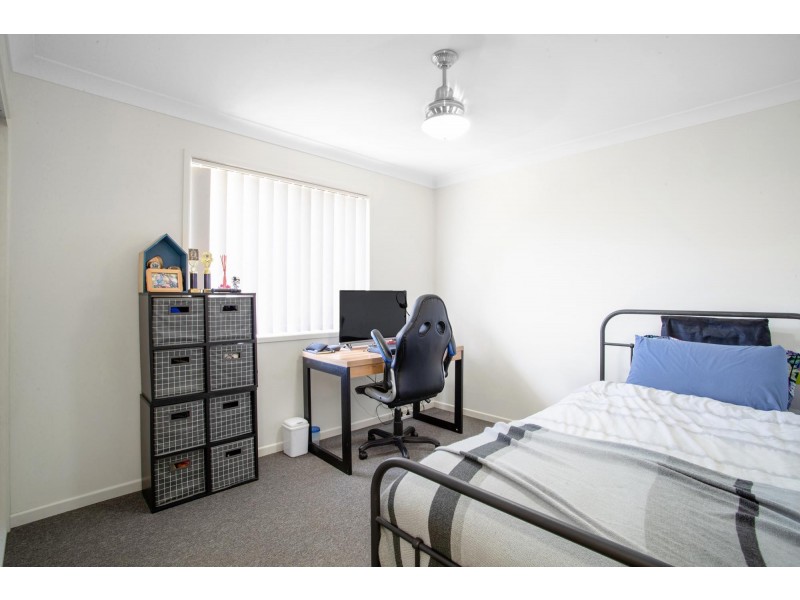 12 Ontario Parade, Andergrove QLD 4740