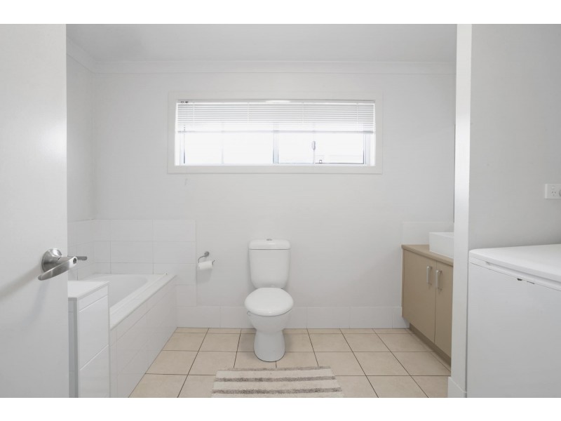 22 Esperance Avenue, Blacks Beach QLD 4740
