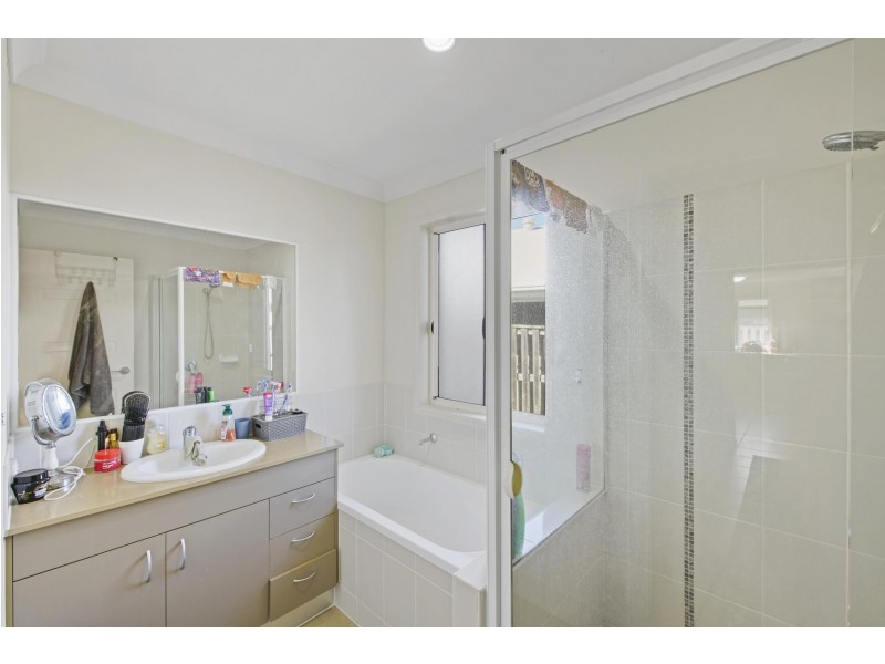 141 Whitehaven Drive, Blacks Beach QLD 4740