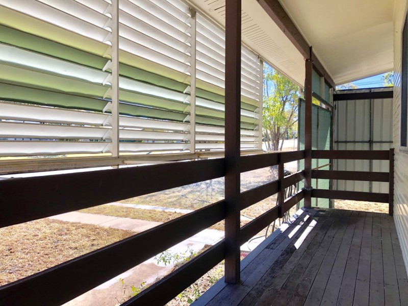 30 Beresford Crescent, Dysart QLD 4745