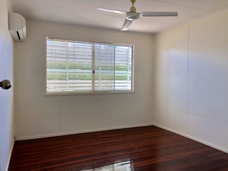 30 Beresford Crescent, Dysart QLD 4745