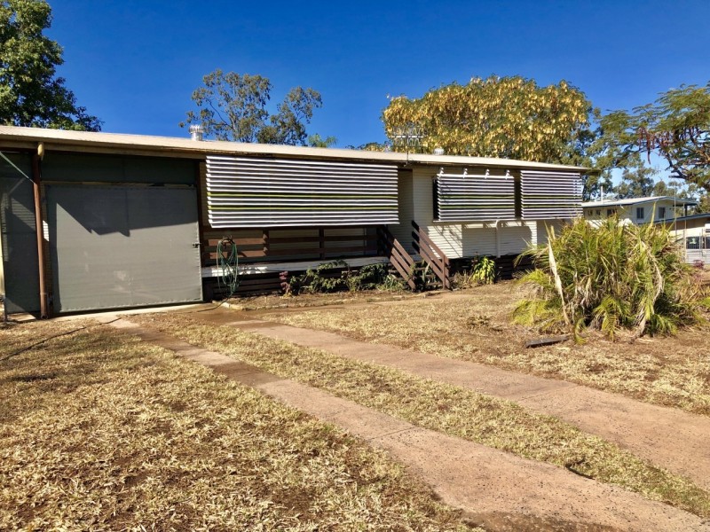 30 Beresford Crescent, Dysart QLD 4745