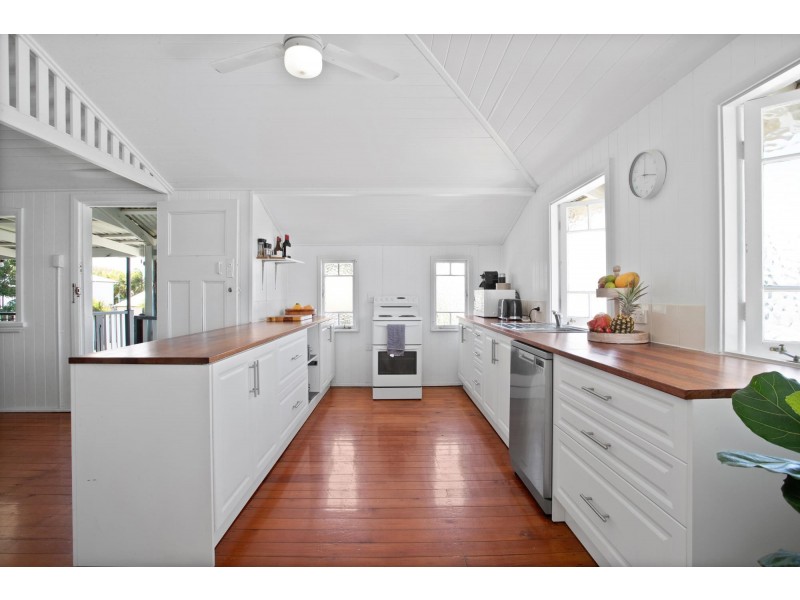 34 Wardrop Street, West Mackay QLD 4740