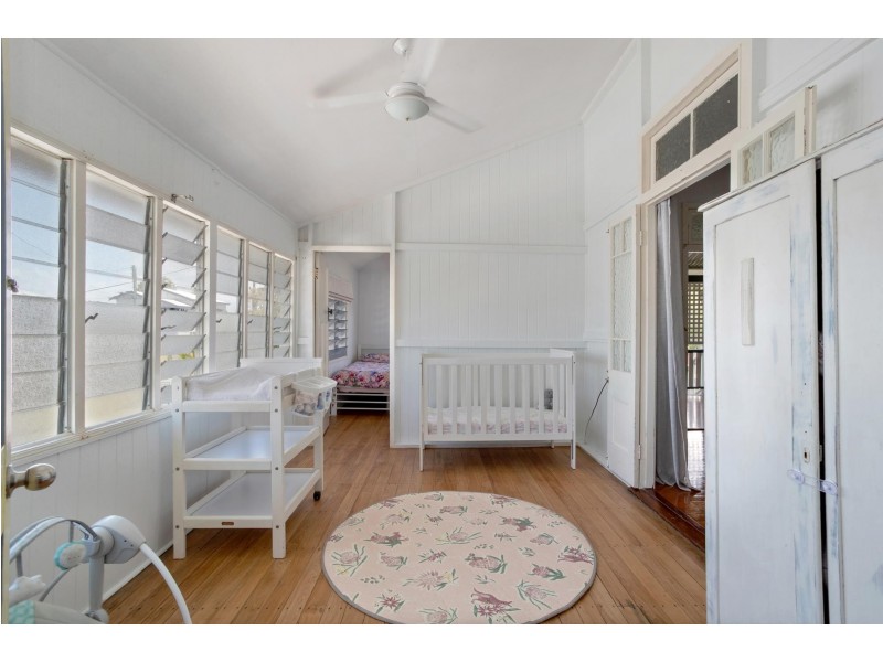 34 Wardrop Street, West Mackay QLD 4740