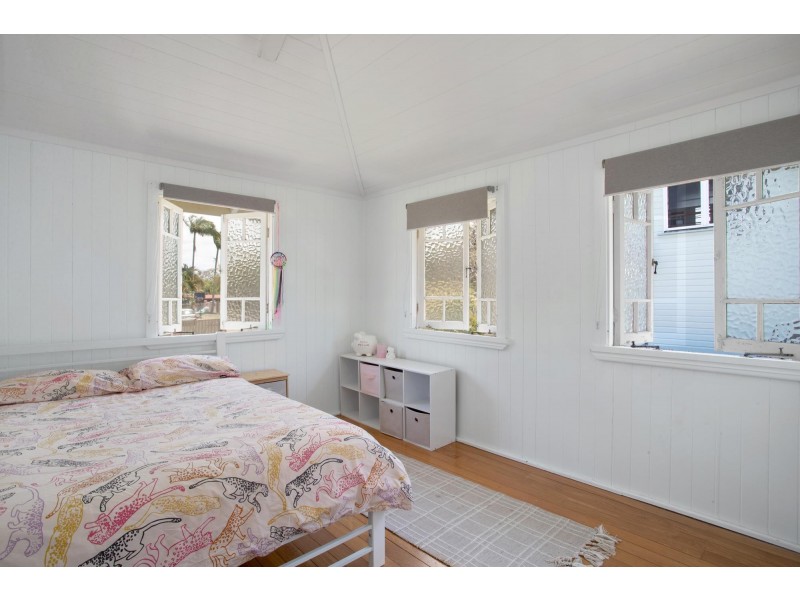 34 Wardrop Street, West Mackay QLD 4740