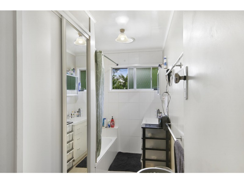 7 Harris Court, Moranbah QLD 4744