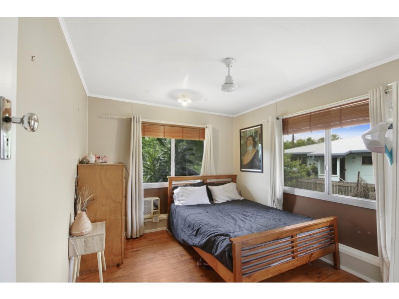 7 Harris Court, Moranbah QLD 4744