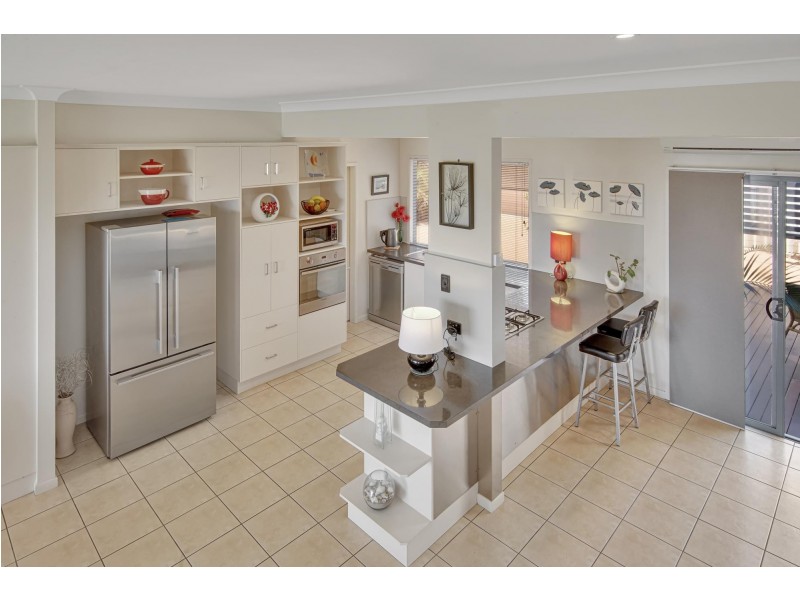46 Pacific Esplanade, Slade Point QLD 4740