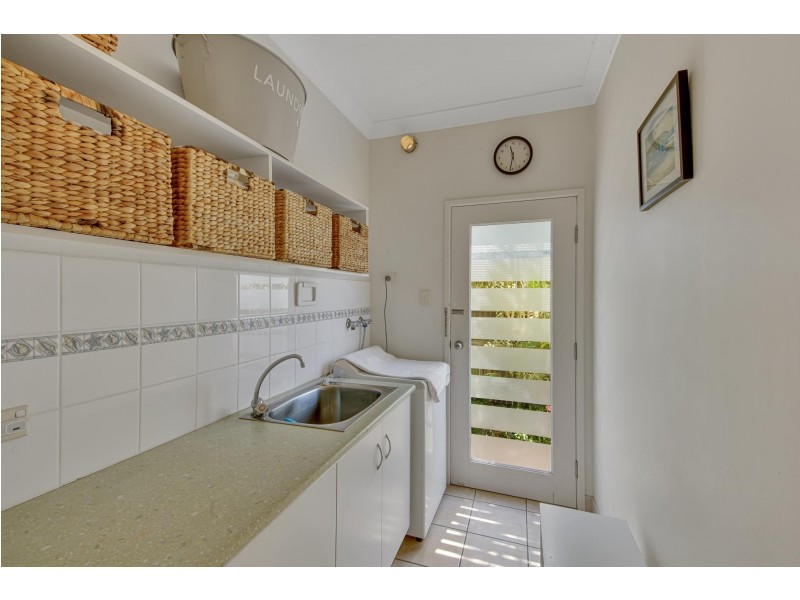 46 Pacific Esplanade, Slade Point QLD 4740