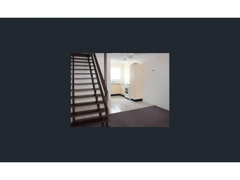 9/11 Porter Street, Mackay QLD 4740