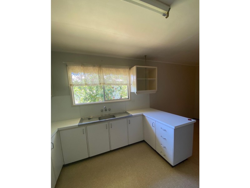 59 Beardmore Crescent, Dysart QLD 4745