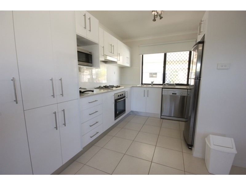 34/5 Atkinson, Middlemount QLD 4746