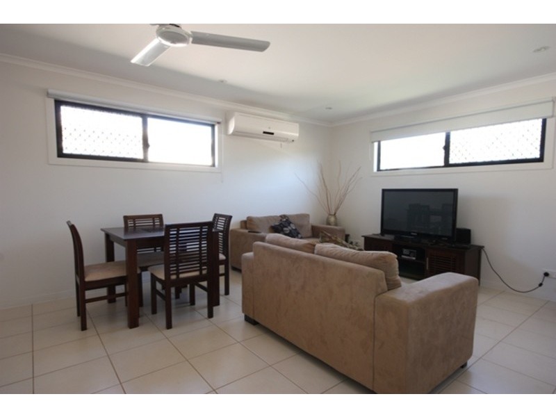 34/5 Atkinson, Middlemount QLD 4746